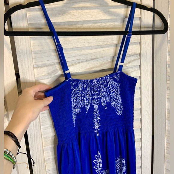 Cristinalove Blue and White Mandala Graphic Smocked Maxi Sundress - Picture 6 of 11